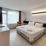 7 Pensiune