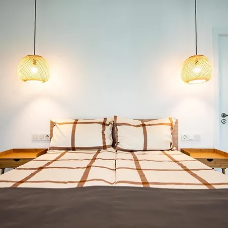 7 Guest house