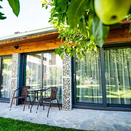 Guest house 7 *