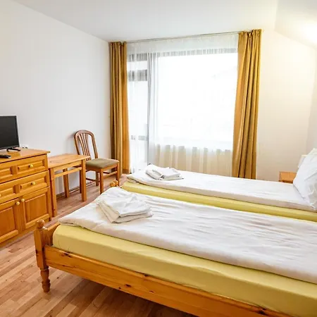 7 Guest house