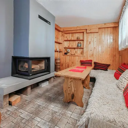 7 * Bansko