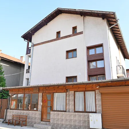 7 Guest house