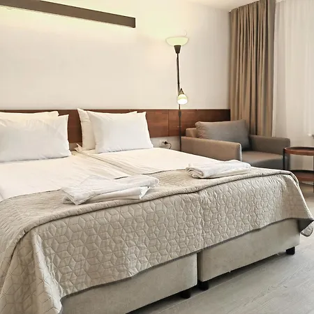 Guest house 7 *